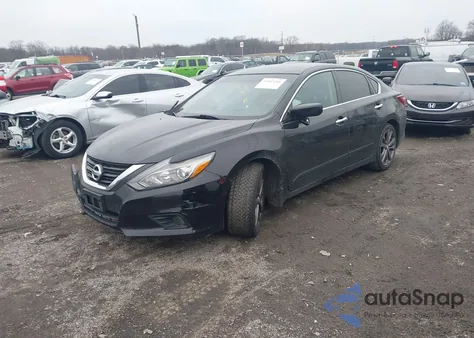2018 Nissan Altima 2.5 Sr из США, поврежденный, VIN 1N4AL3AP4JC259184